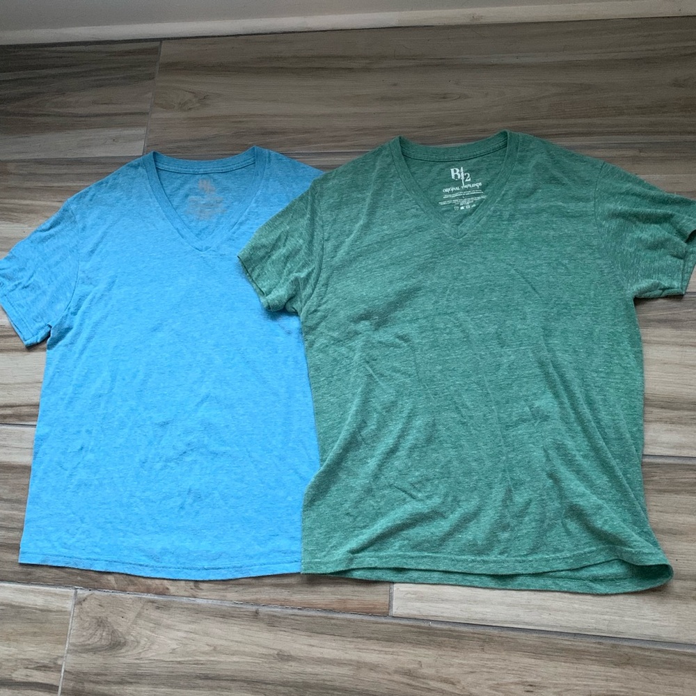 Men’s Vneck bundle